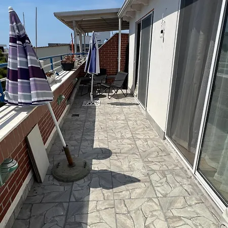 Freskia Rooftop Apartment